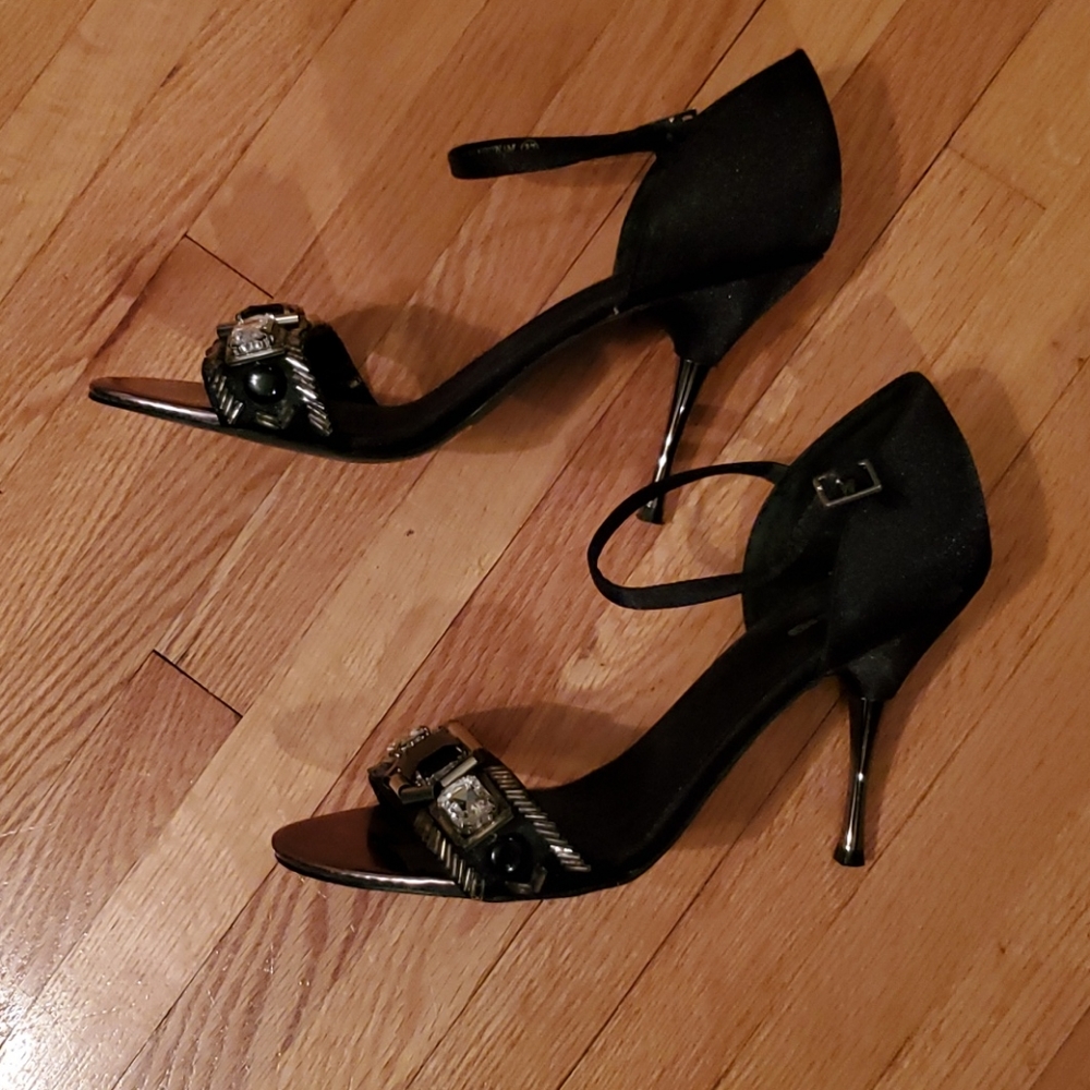 New Call it Spring steel cap heels - Picture 4 of 4